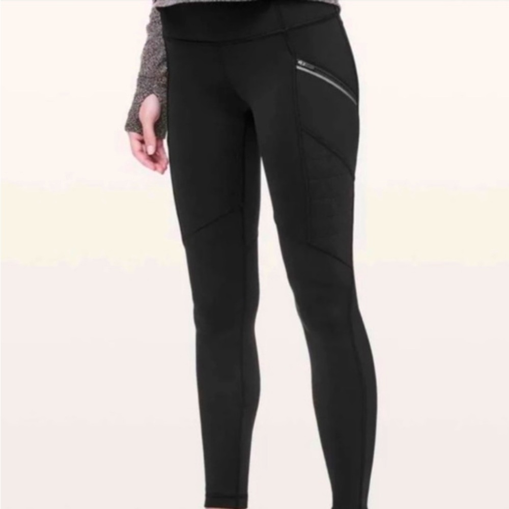 Never worn lululemon leggings size 4 with zippers